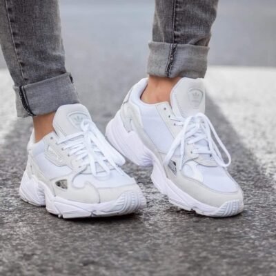 Adidas Falcon Brancas